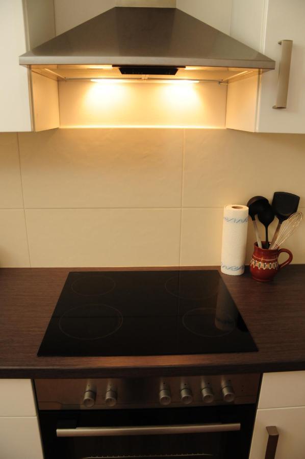 Wunderschoene Wohnung In Sanierter Villa! Incl Wifi Dresden Exteriör bild